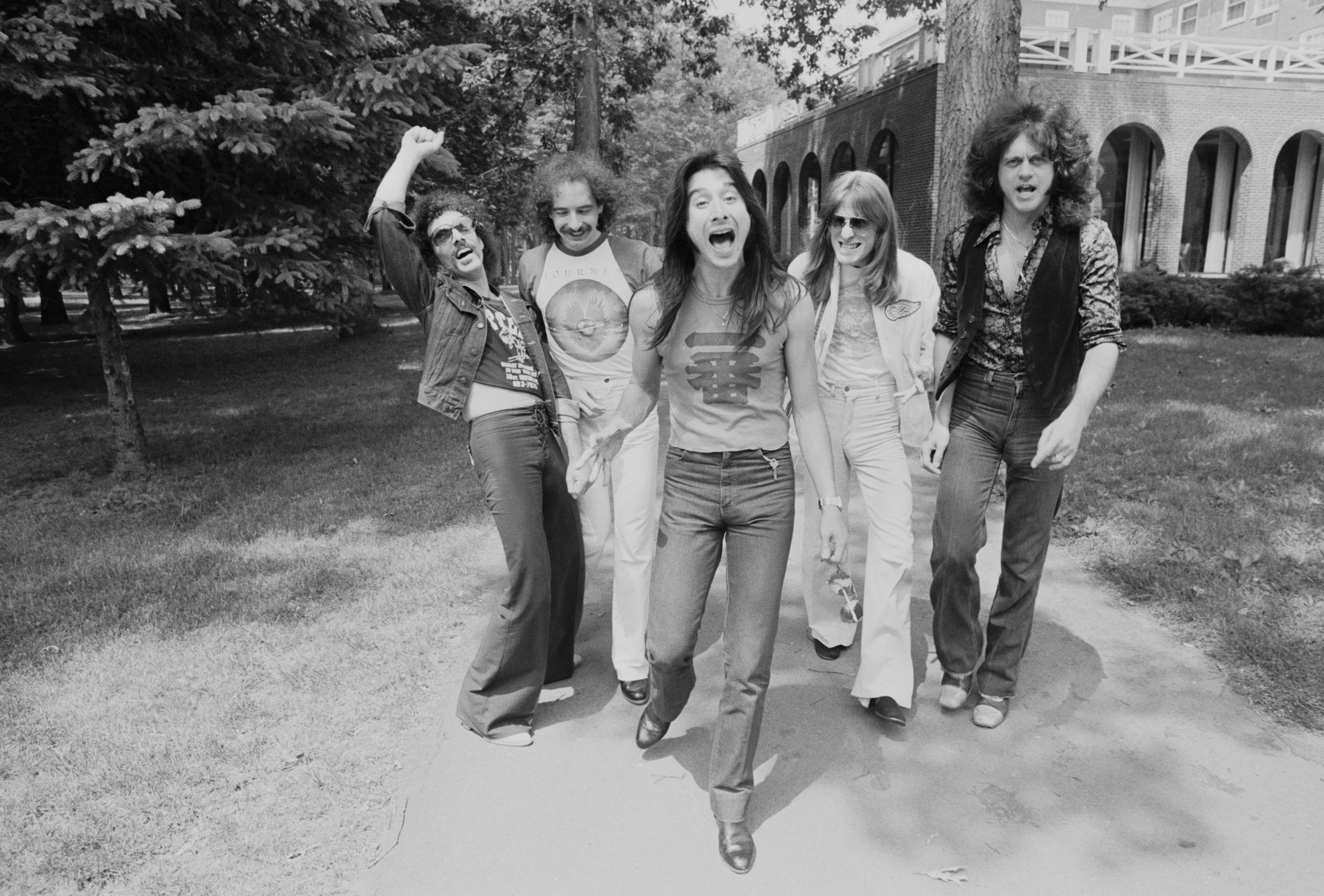 Journey events. Steve Perry Journey. Journey рок-группа. Journey группа солист. Journey Journey 1975.