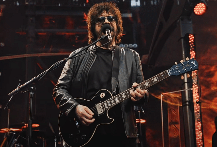 How Jeff Lynne Wrote A Song In Minutes – Rock Pasta